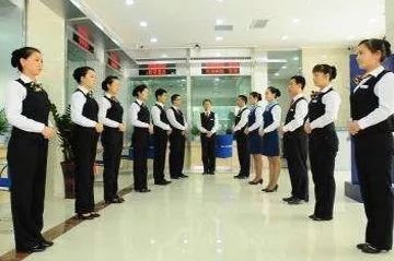 最苦逼十大職業(yè)盤點 房產(chǎn)中介當(dāng)選“最苦”職業(yè)